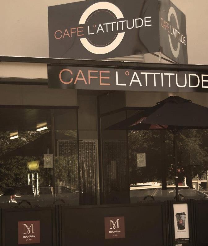 16 Cafe Lattitude